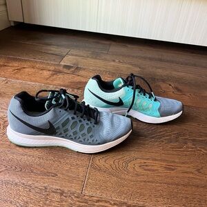 Nike Women’s Gray and Blue Athletic Shoes